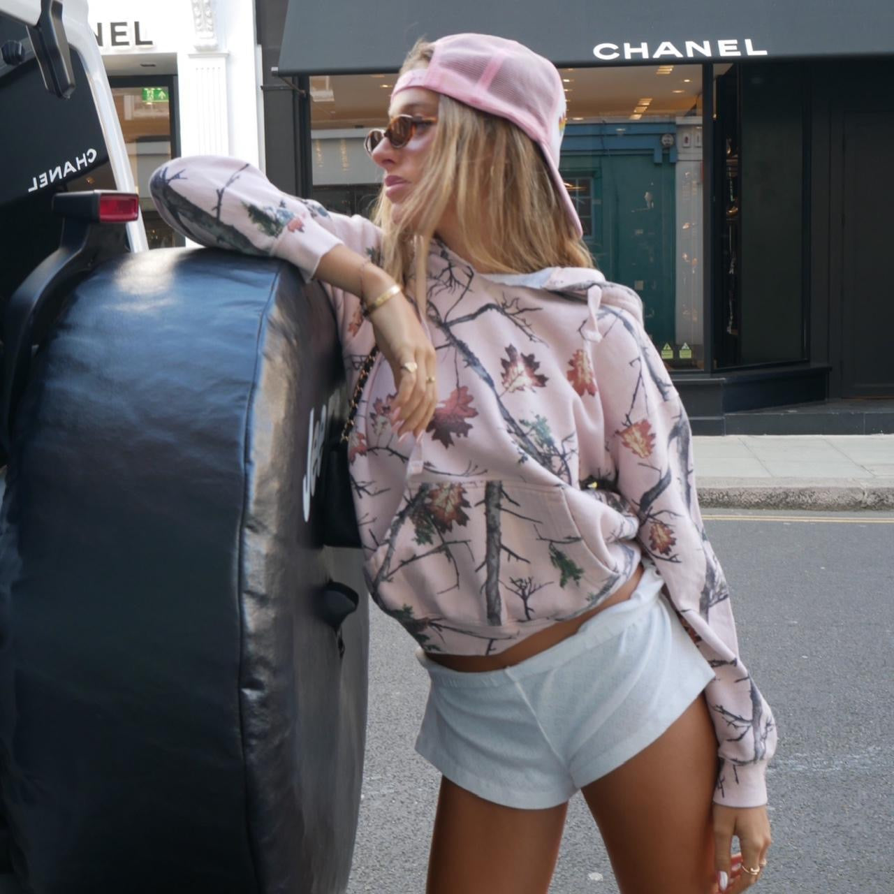 Vintage 2000’s pink camouflage hoodie