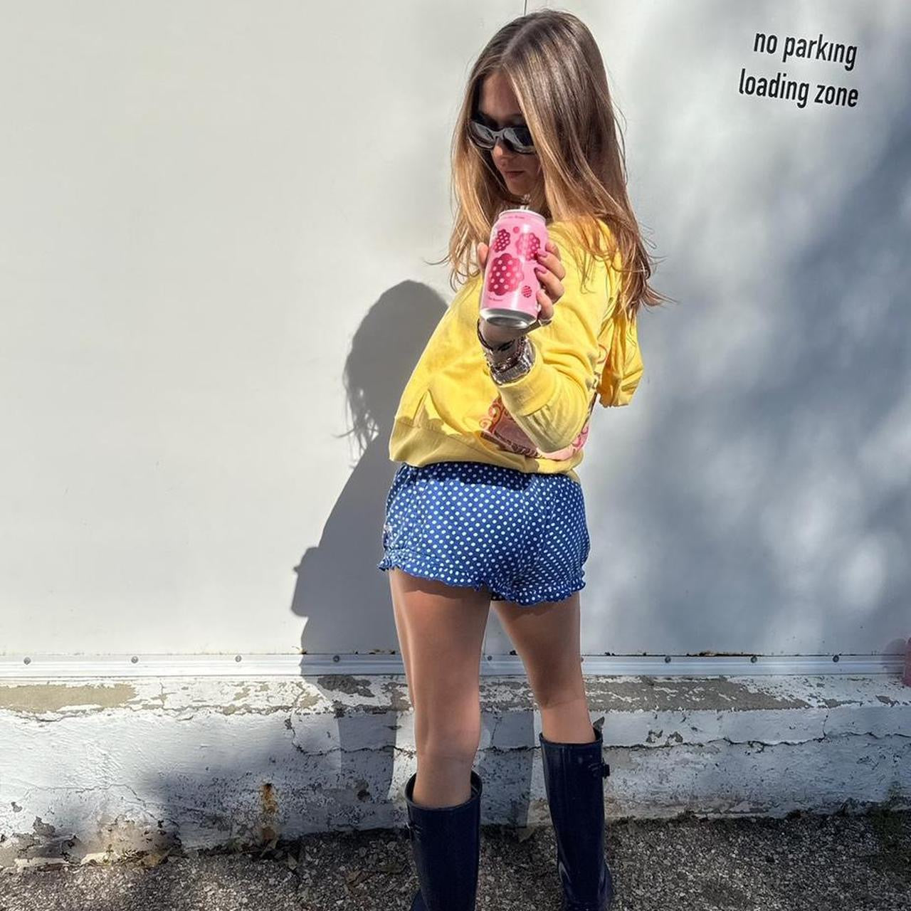 Vintage 2000’s surf yellow hoodie