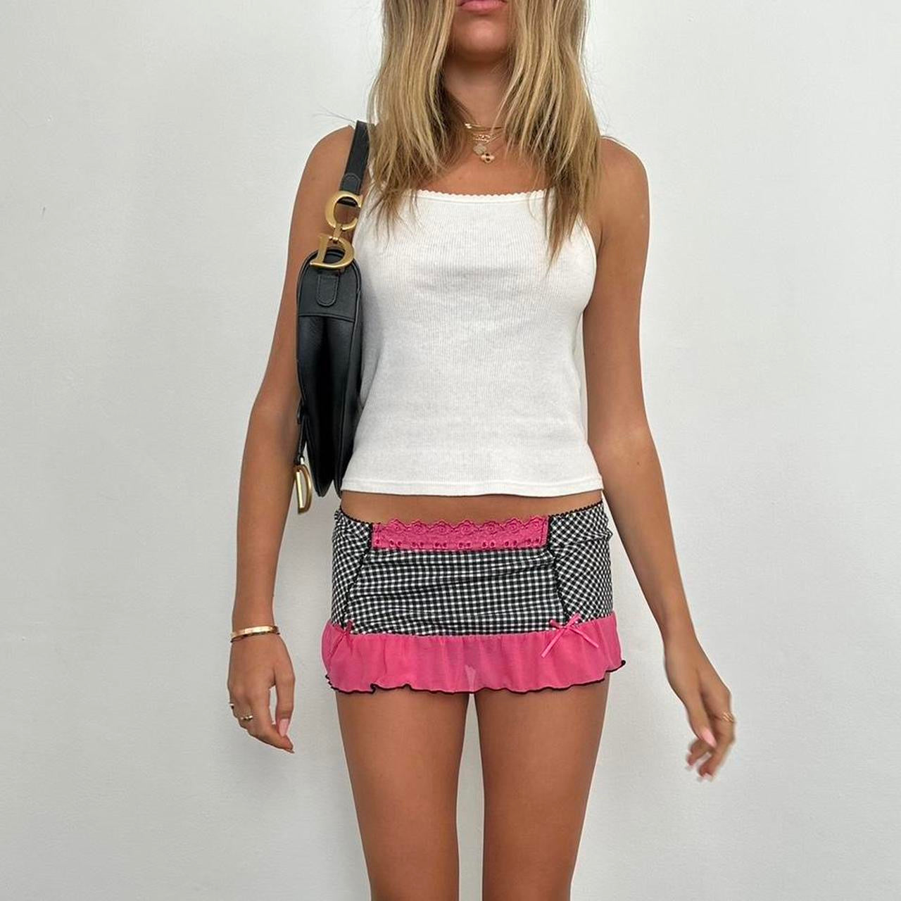 Vintage 90’s gingham and pink lace micro mini skirt 🌷