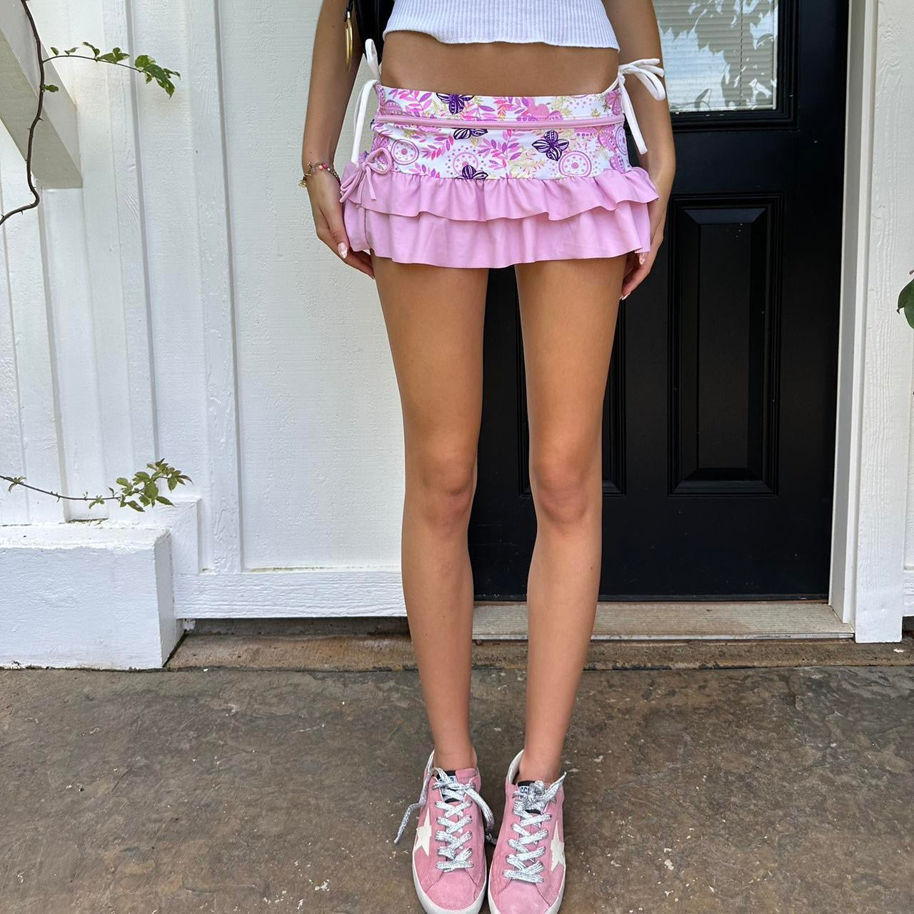 Vintage 90’s floral layered mini skirt