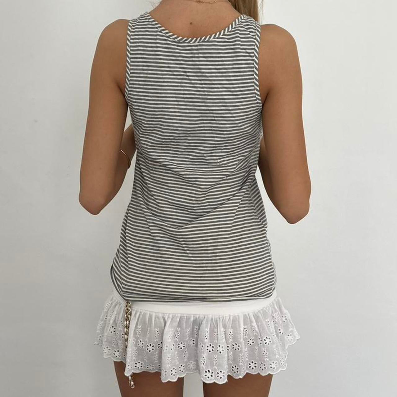 Vintage 2000ās grey sequin cami top