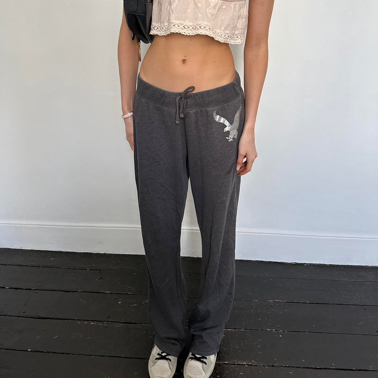 Vintage 2000’s American Eagle grey sweatpants