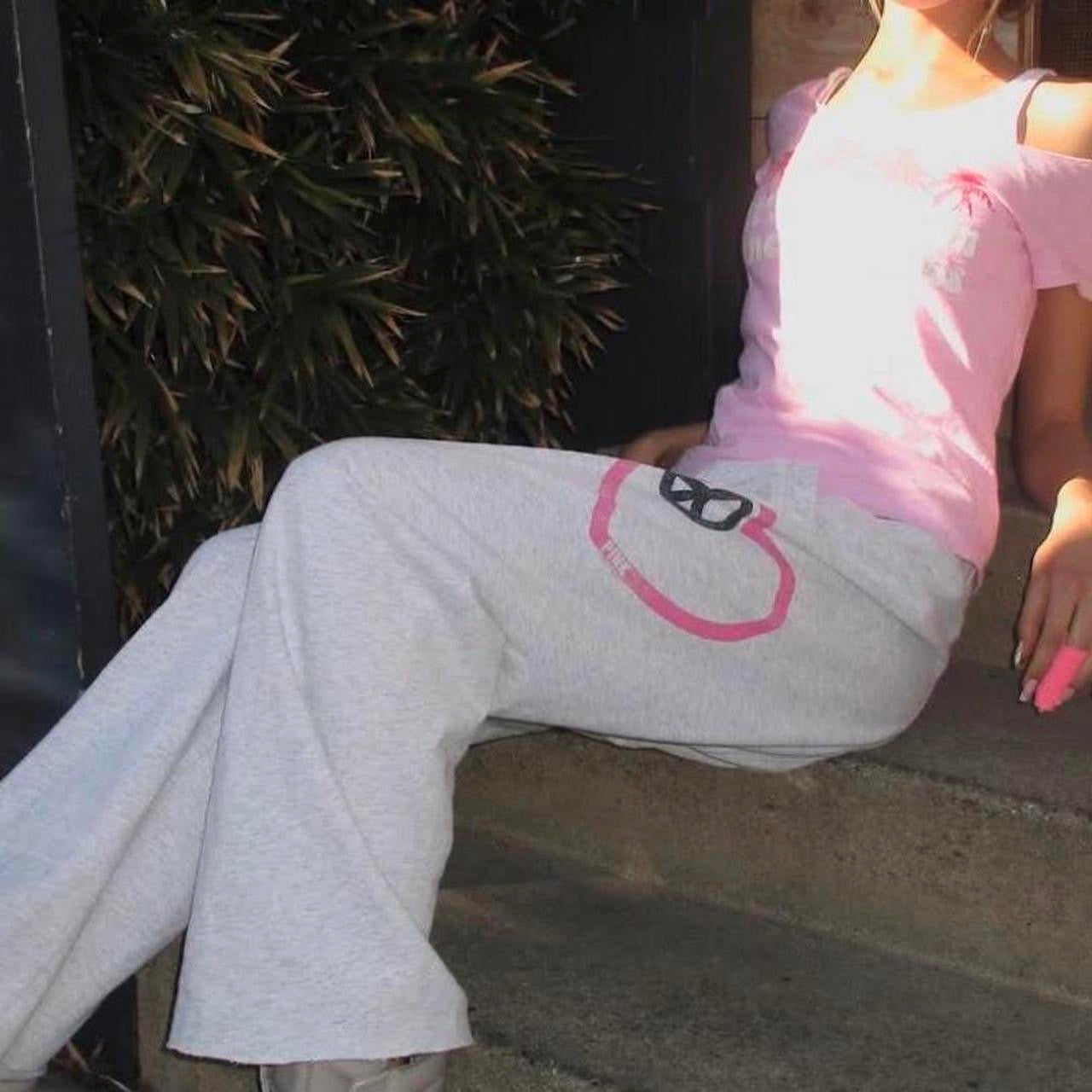 Vintage 2000’s Victorias Secret peace heart grey sweatpants