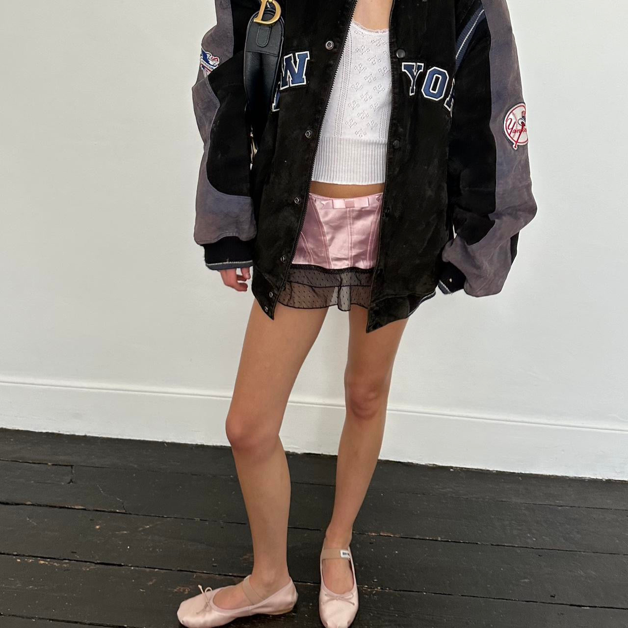 Vintage early 2000s pink and black lace micro mini skirt