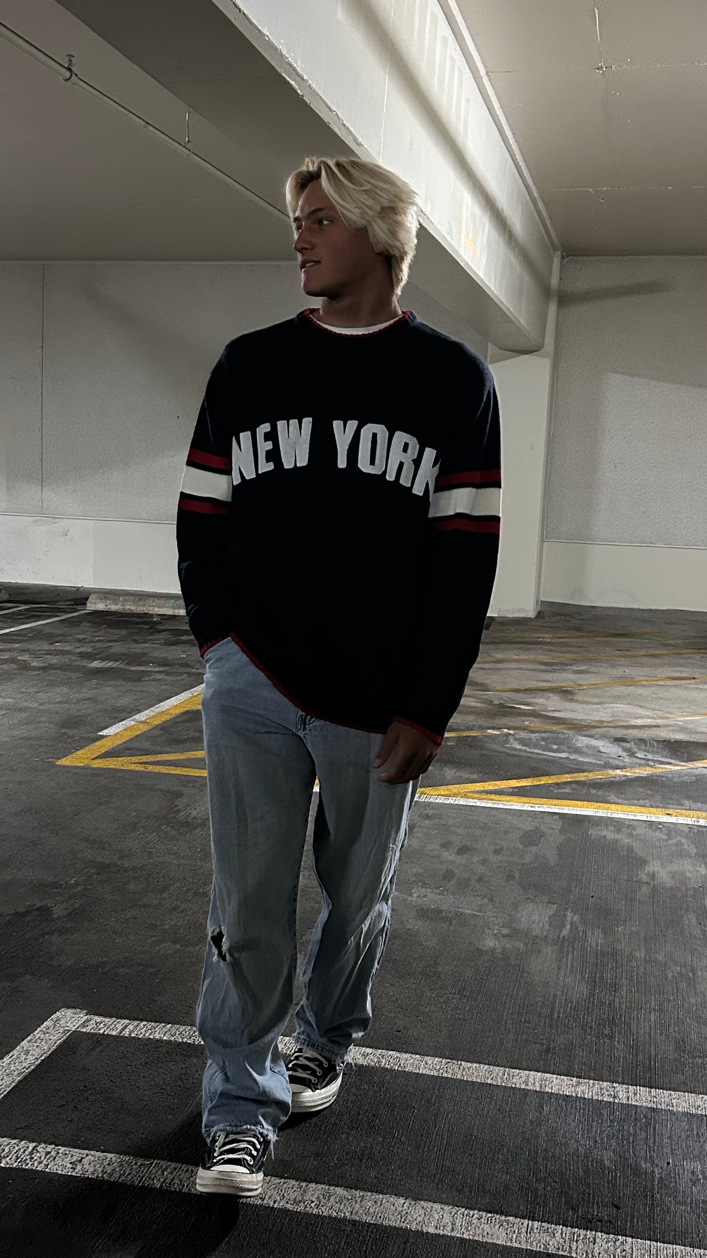 Vintage 90’s New York knit sweater