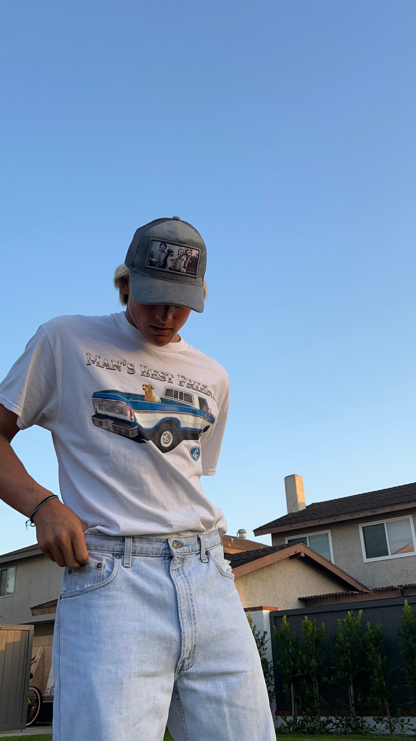 Vintage 90’s Ford Labrador car tee