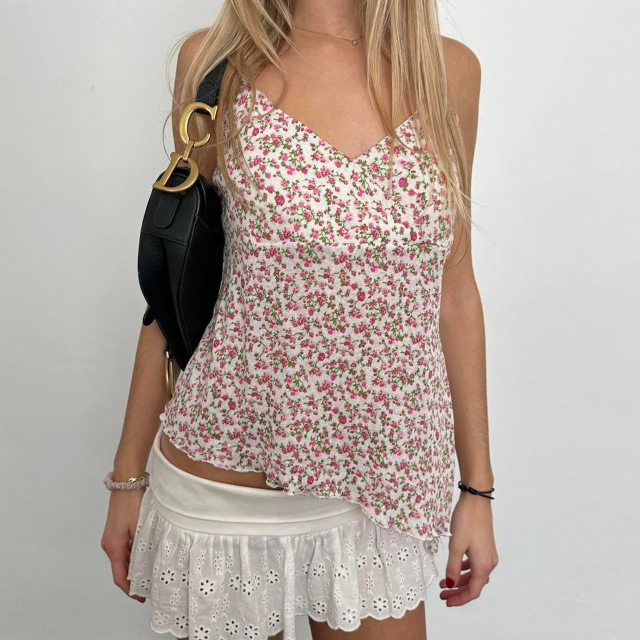 Vintage floral asymmetrical pink floral cami top š