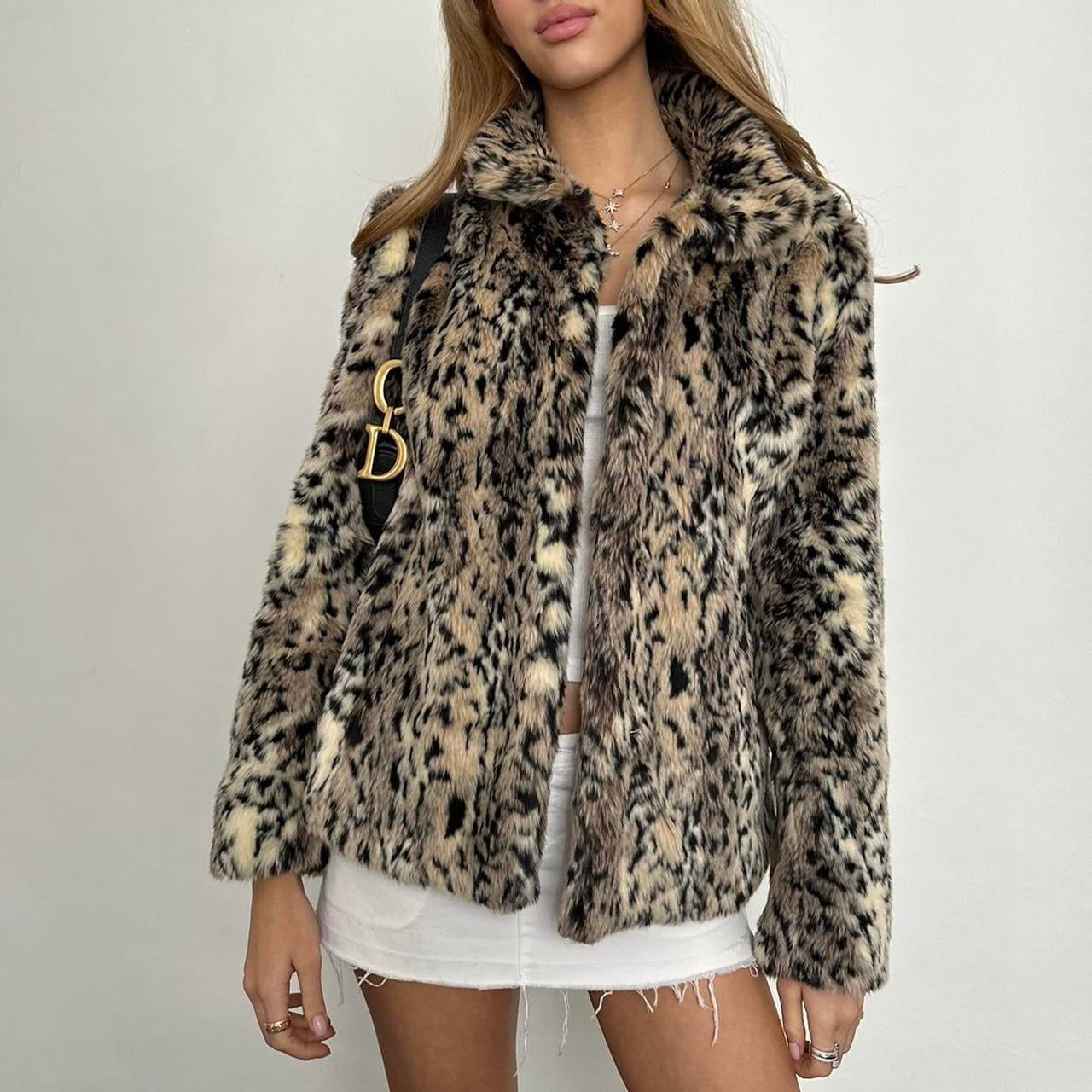 Vintage 2000’s brown & black faux fur jacket