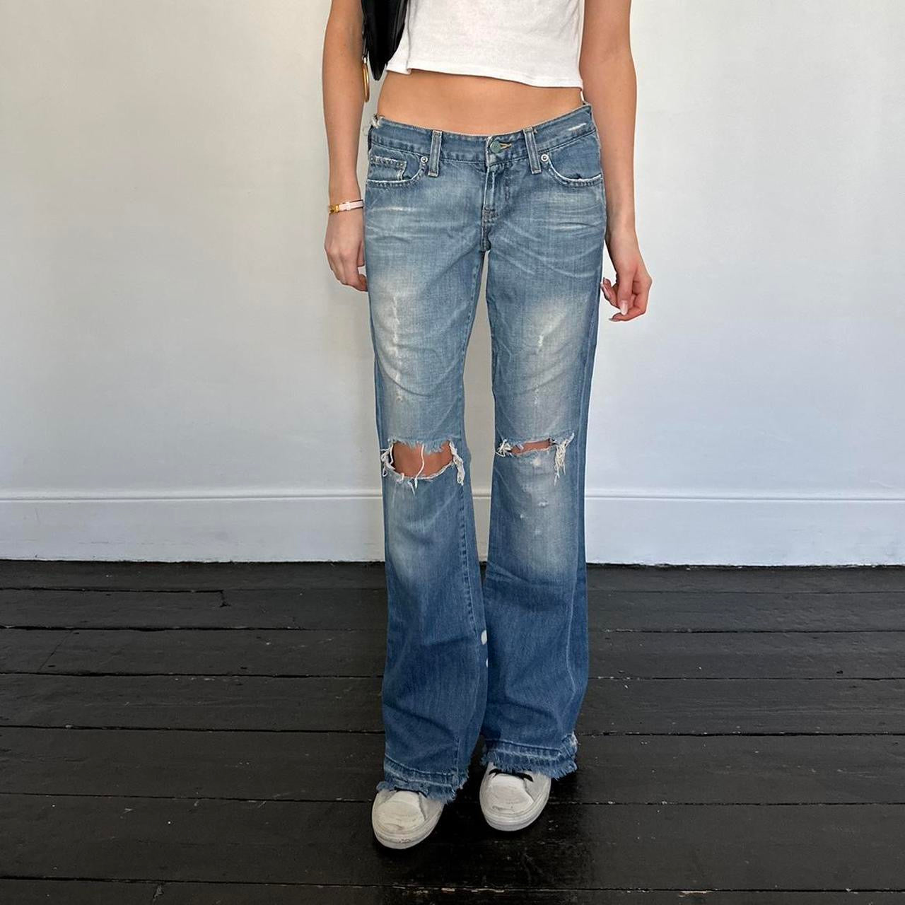Vintage early 2000s Abercrombie and Fitch blue wash relaxed jeans