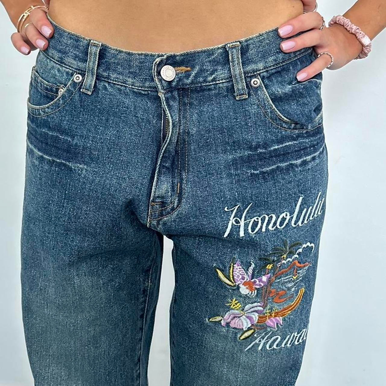 Vintage iconic rare 90s Hawaii embroidered surf jeans 🌺