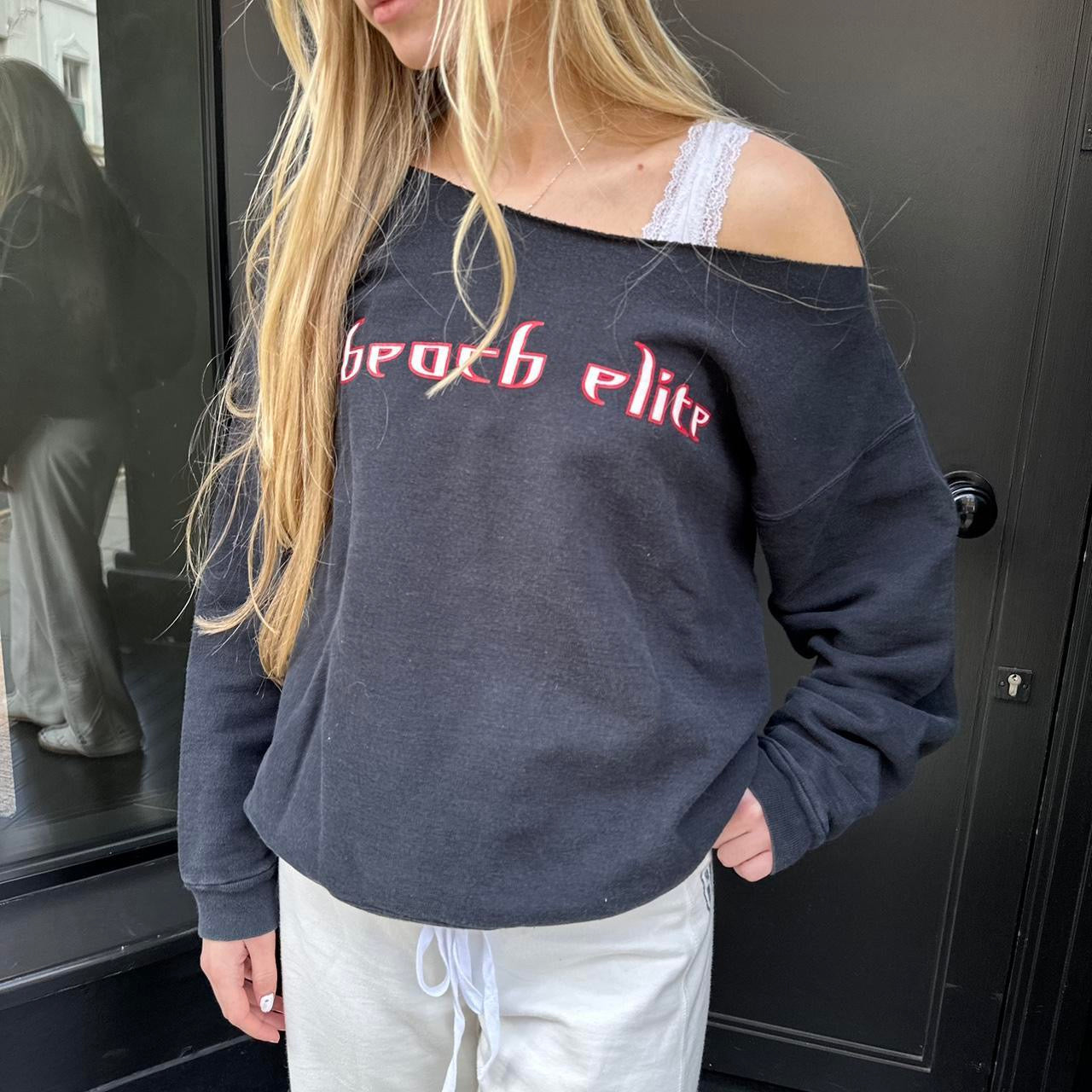Vintage Beach Elite skater off shoulder sweatshirt