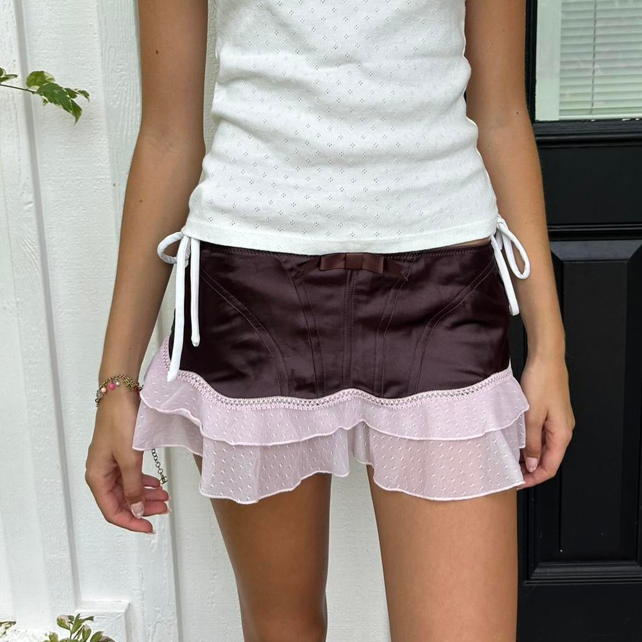 Vintage 90’s brown lace layered mini skirt