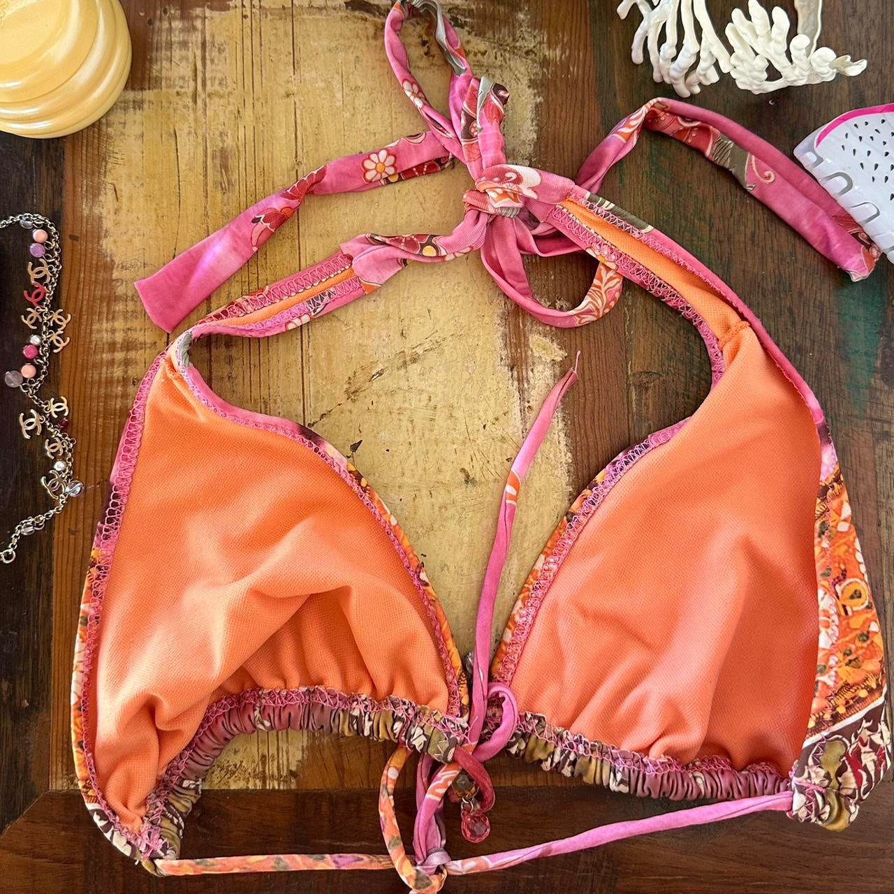 Vintage Victoria’s Secret 90’s pink pattern charm bikini top
