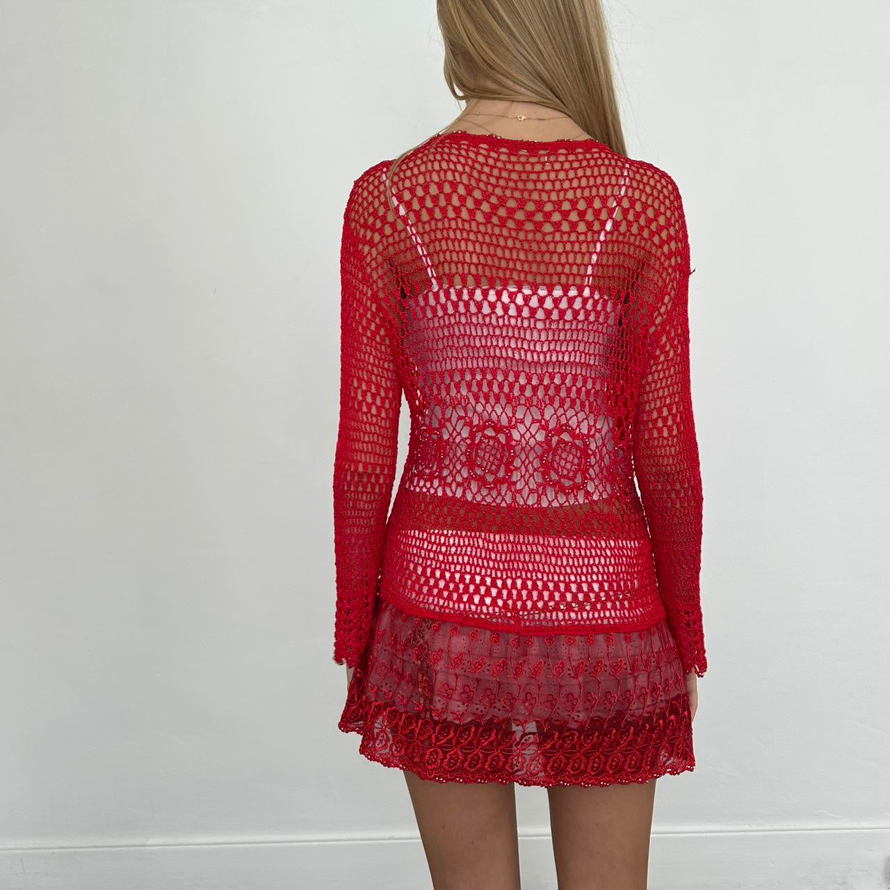 Vintage red delicate layering cardigan