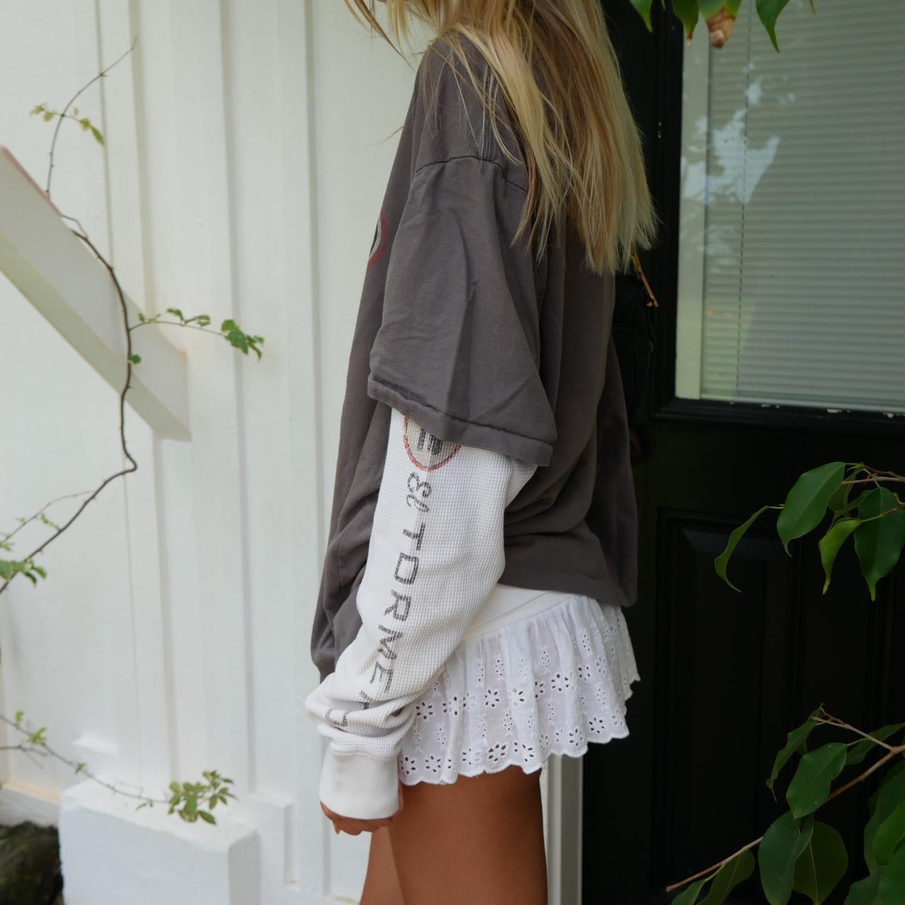 Vintage graphic double layered long sleeve top