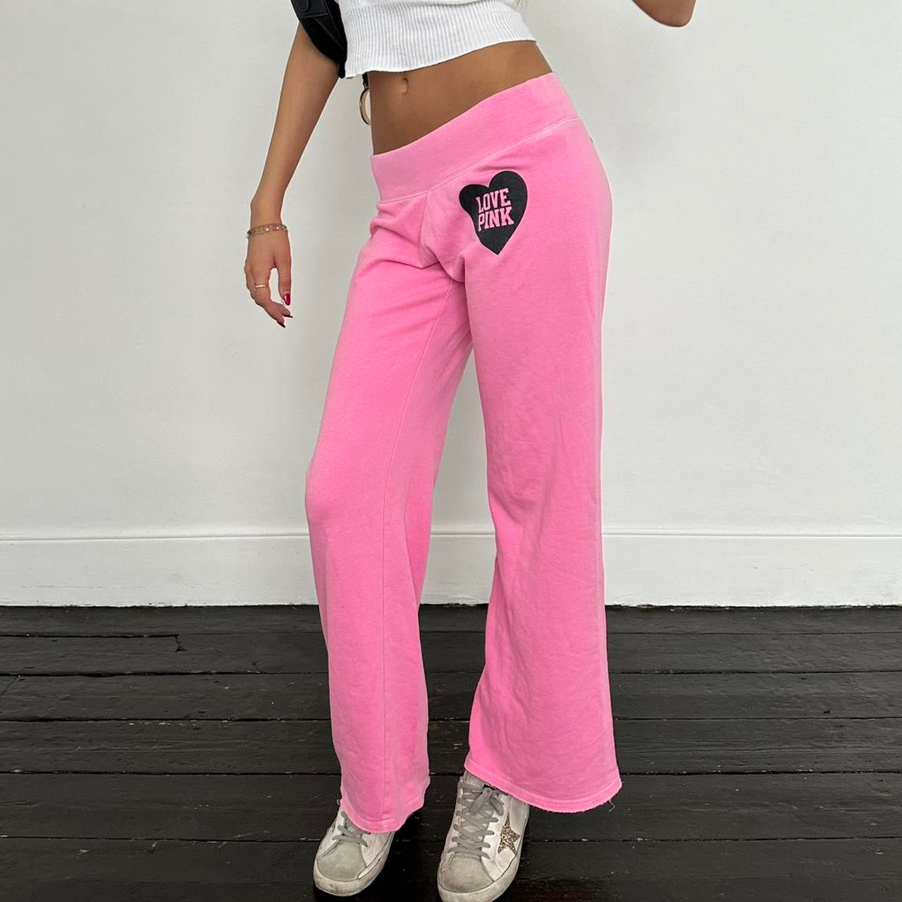 Vintage 2000’s Victoria’s Secret love pink sweatpants
