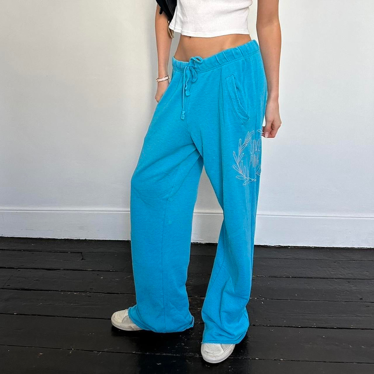 Vintage 2000’s Victoria’s Secret blue sweatpants