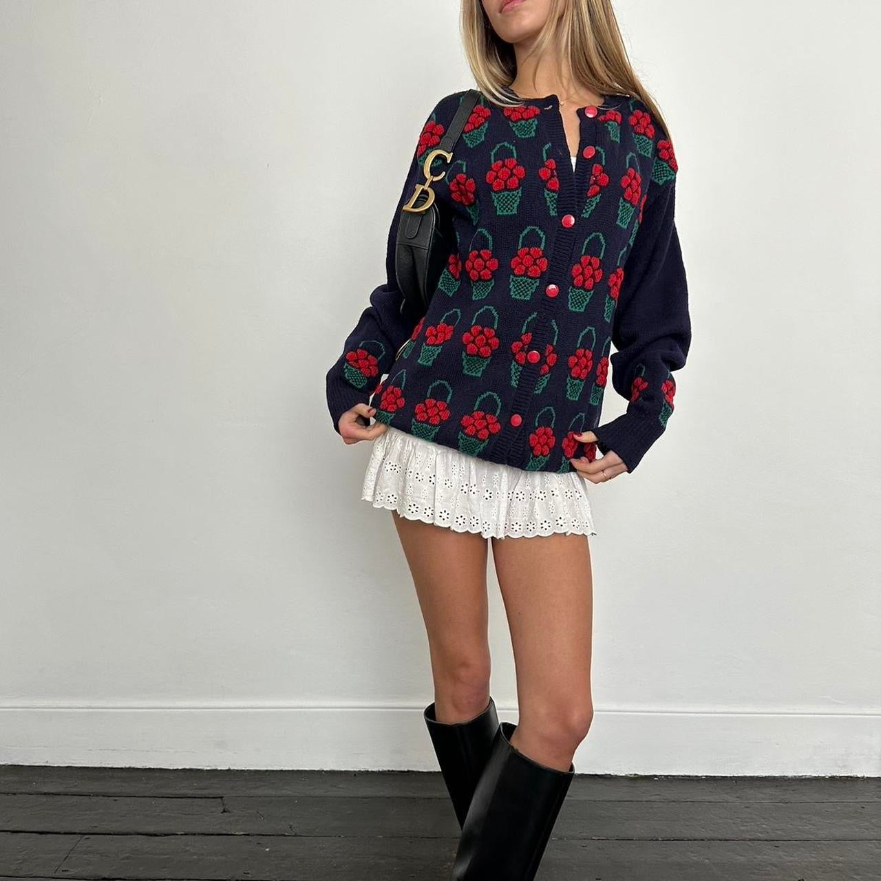 Vintage 90โs fruit basket knit cardigan ๐๐งบ