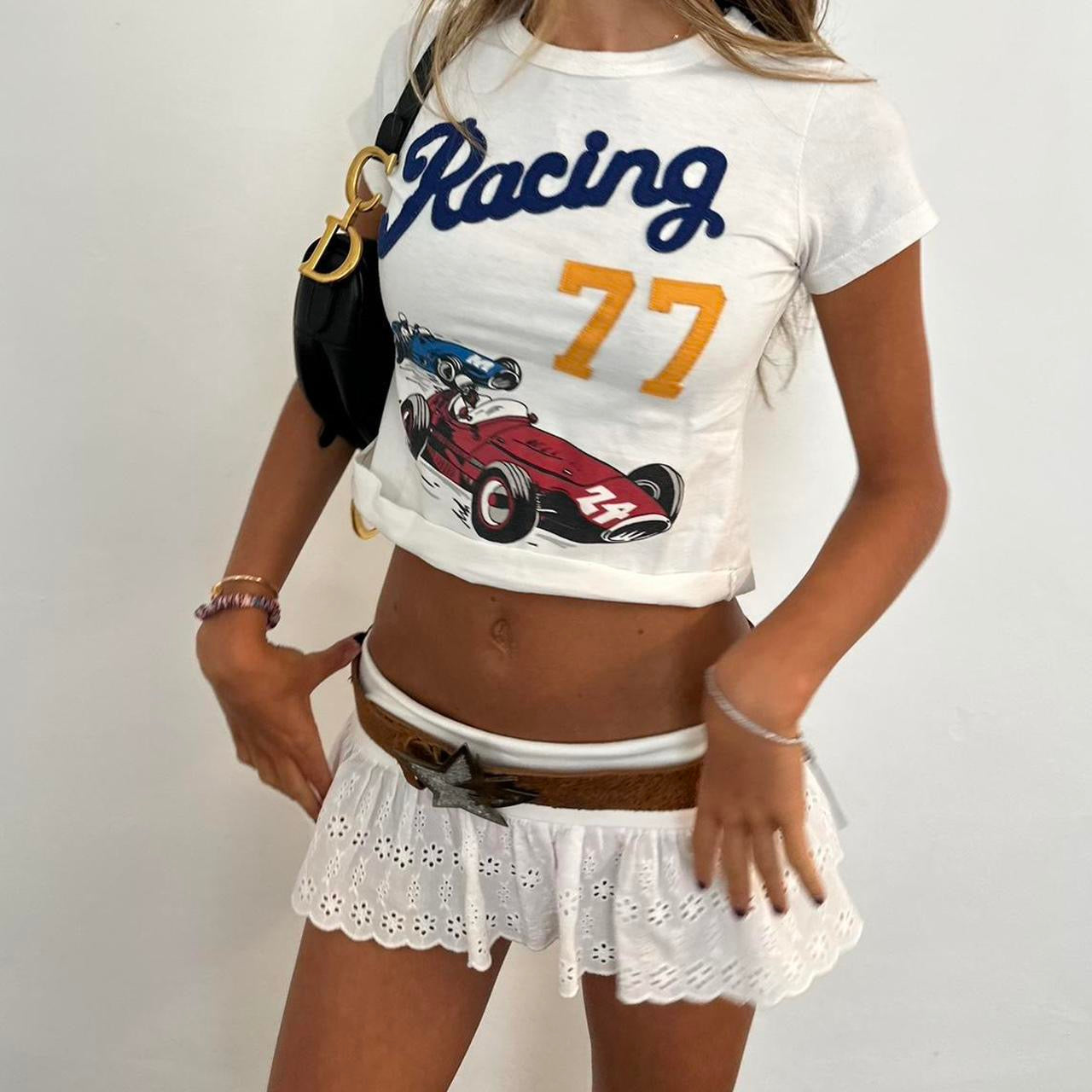 Vintage 90ās racing baby tee āļø šļø