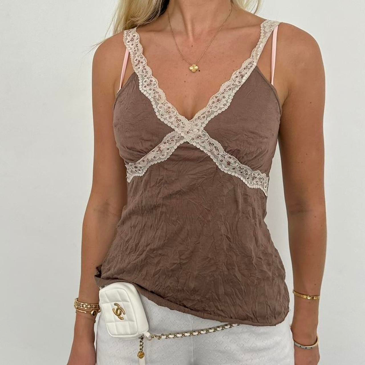 Vintage 2000’s brown lace cami top