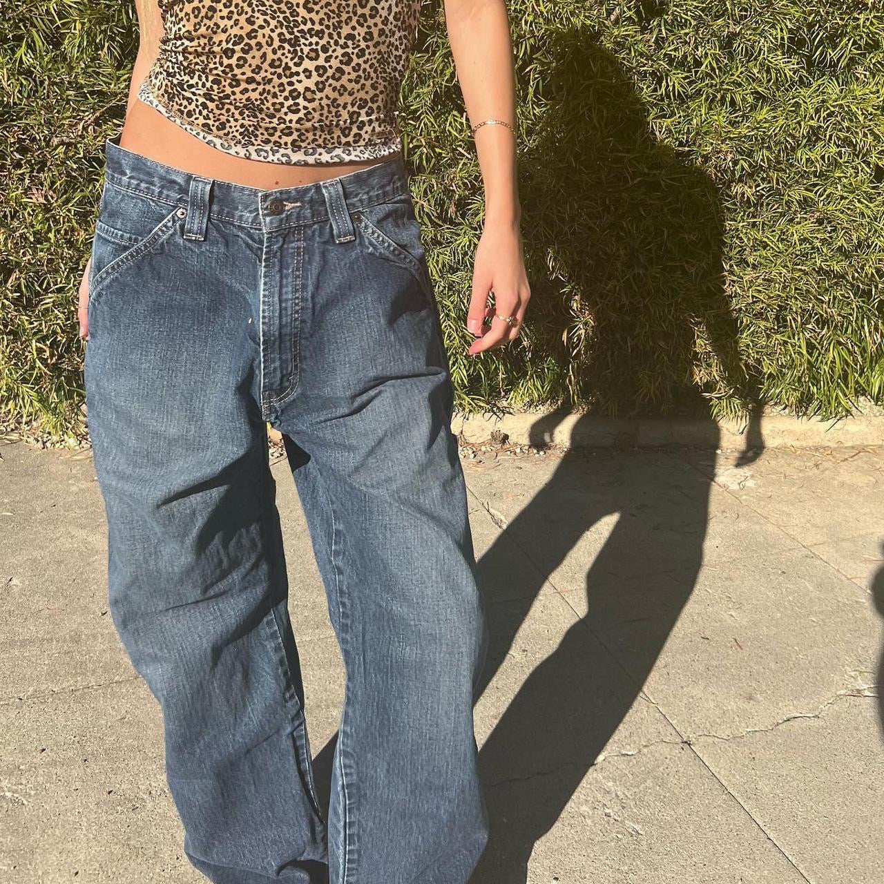 Vintage Levi’s carpenter blue wash boyfriend fit style jeans 🩵