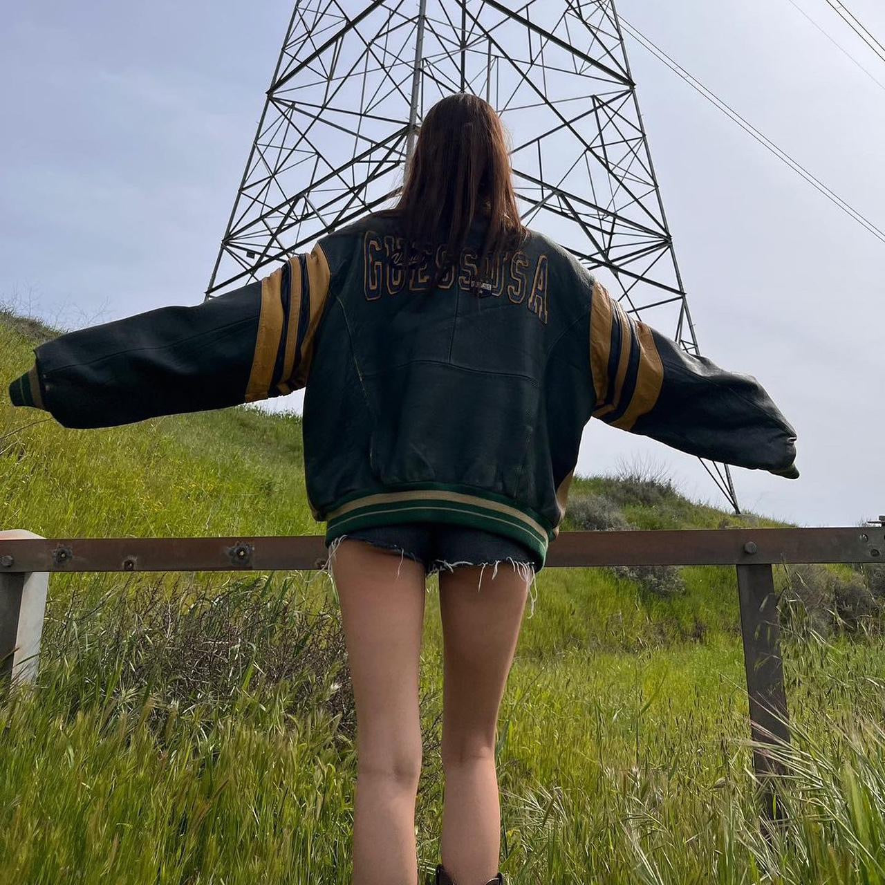 Vintage 90s Guess leather jacket ๐ธ