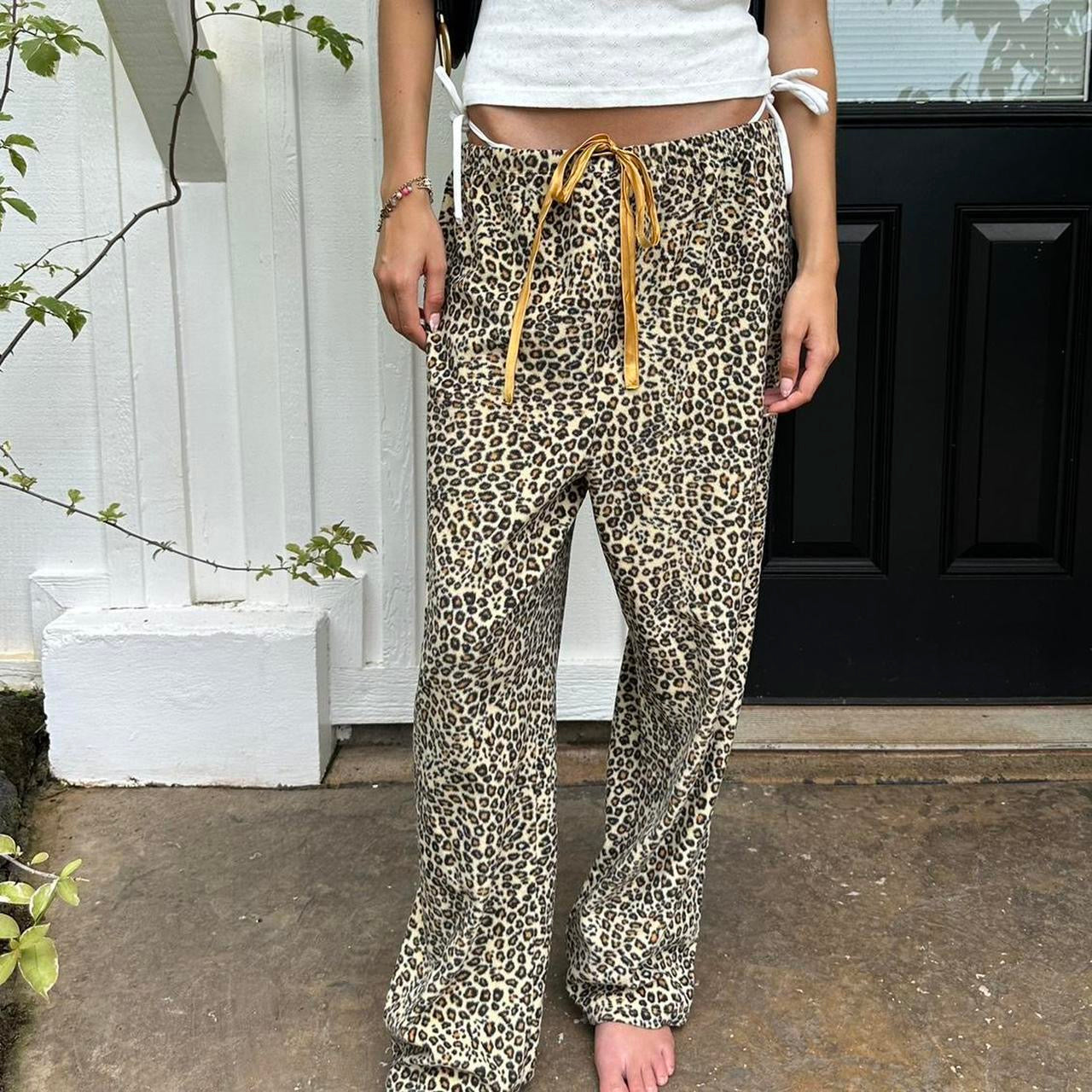 Vintage 2000’s leopard print pants