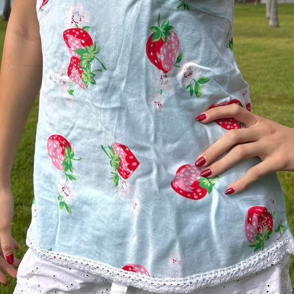 Vintage Victorias Secret strawberry babydoll top