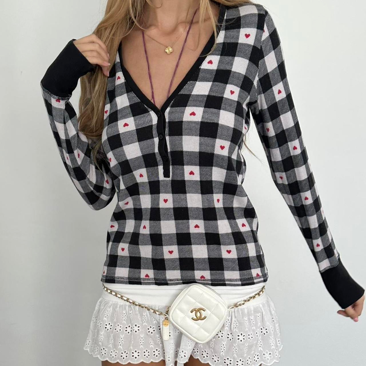 Vintage 2000’s Victoria’s Secret long sleeve top
