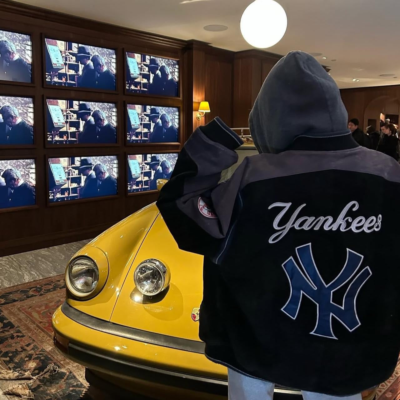 Vintage 90’s New York leather jacket