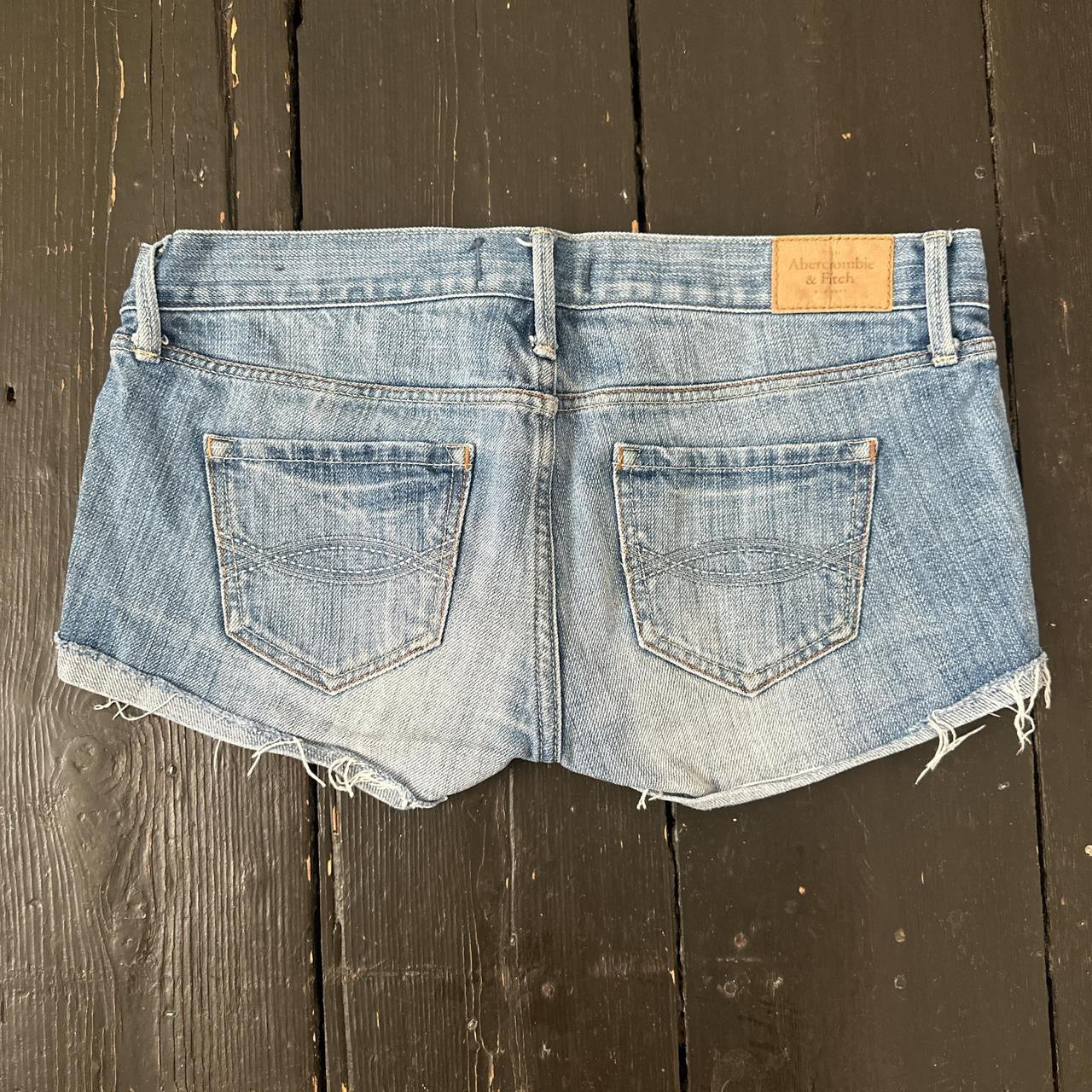 Vintage 2000’s Abercrombie and fitch blue denim shorts