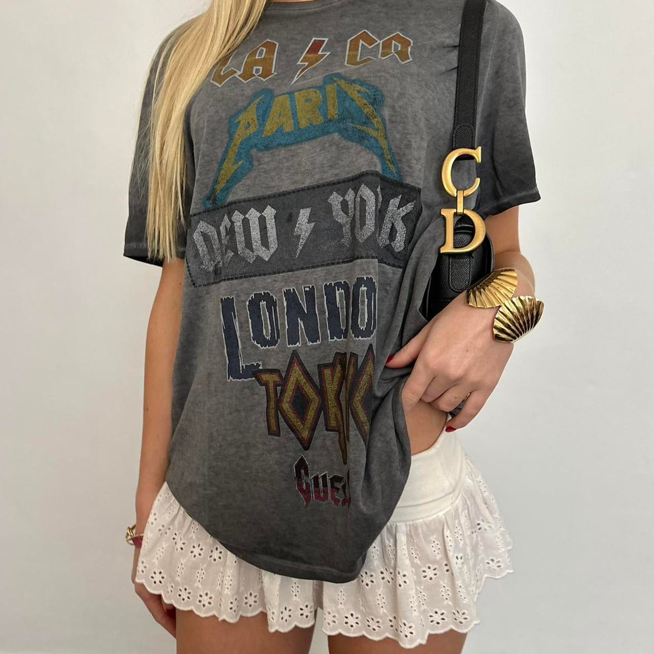 Vintage 2000’s Guess graphic ‘LA, Paris, London, Tokyo’ tee