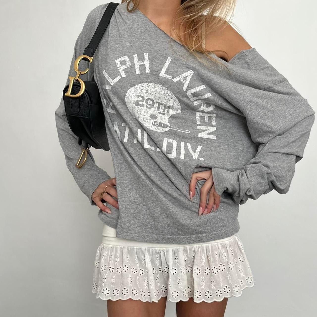 Vintage 2000’s Polo Ralph Lauren graphic grey top