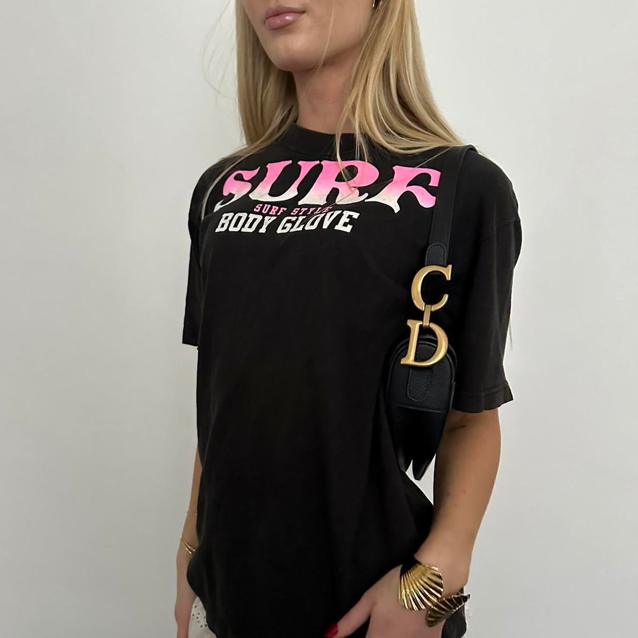 Vintage 90’s pink SURF T-shirt