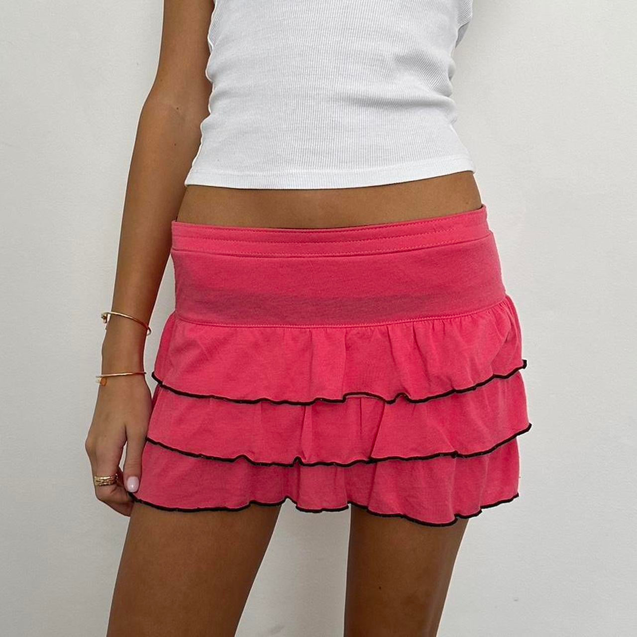 Vintage pink layered mini skirt š