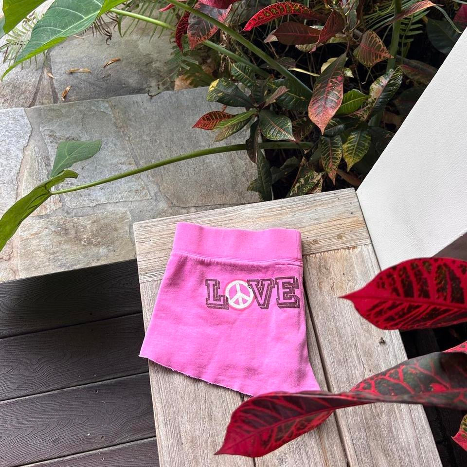 Vintage 2000’s Victorias Secret pink shorts