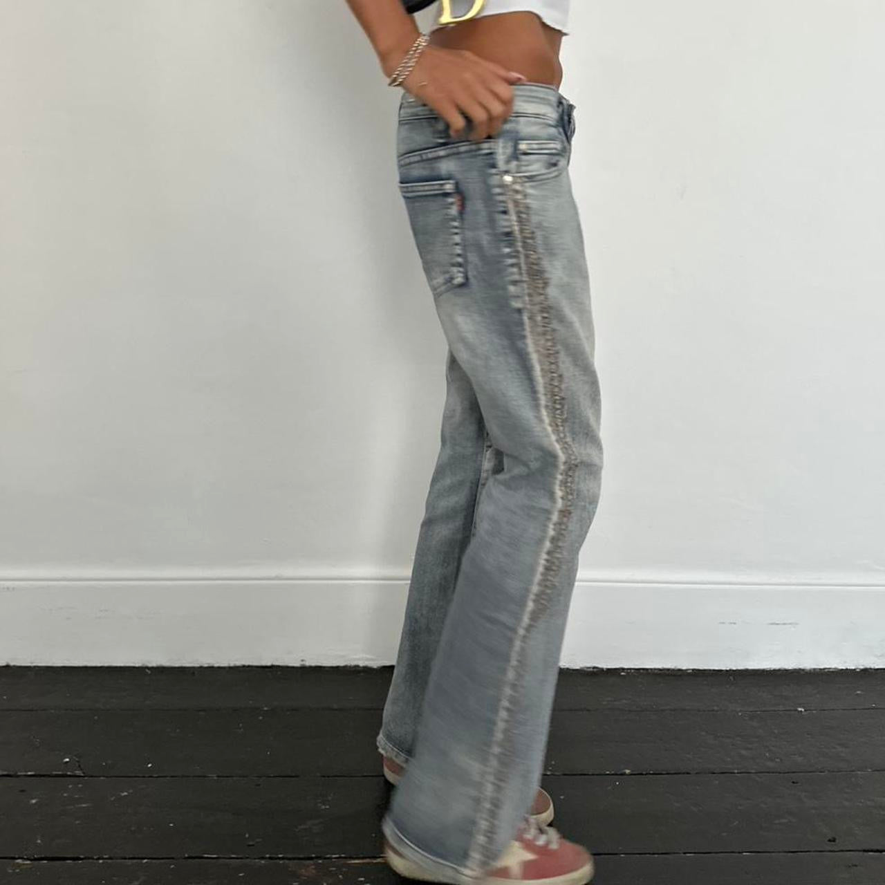 Vintage 2000’s embroidered bootcut jeans