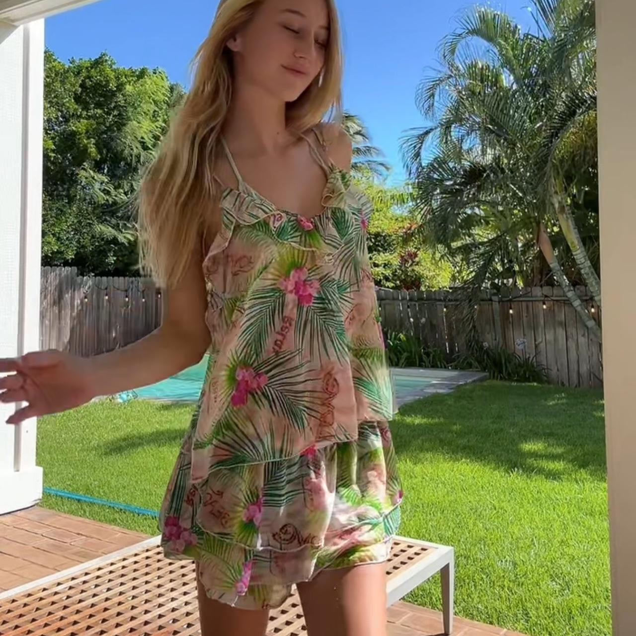 Vintage 2000โs mesh tropical two piece set ๐บ