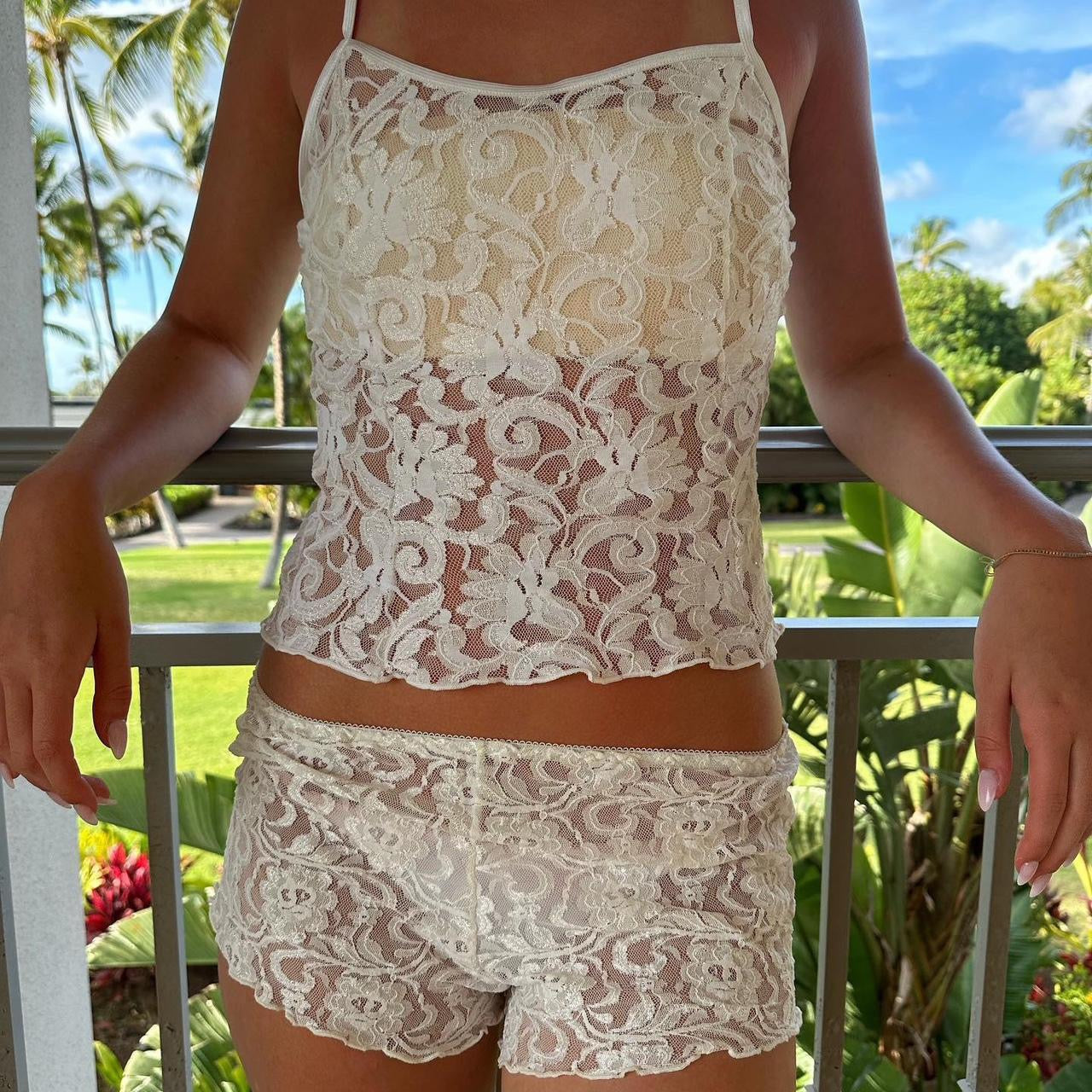 Vintage 1990s true vintage white two piece lace set