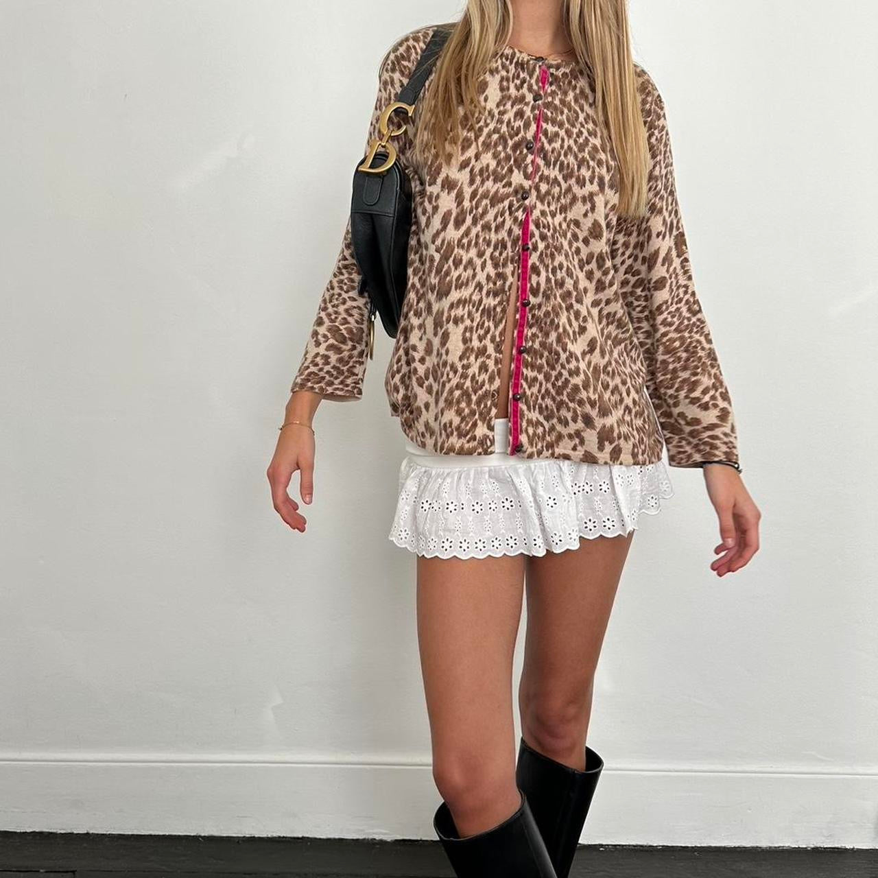 Vintage 90’s leopard cardigan with pink details