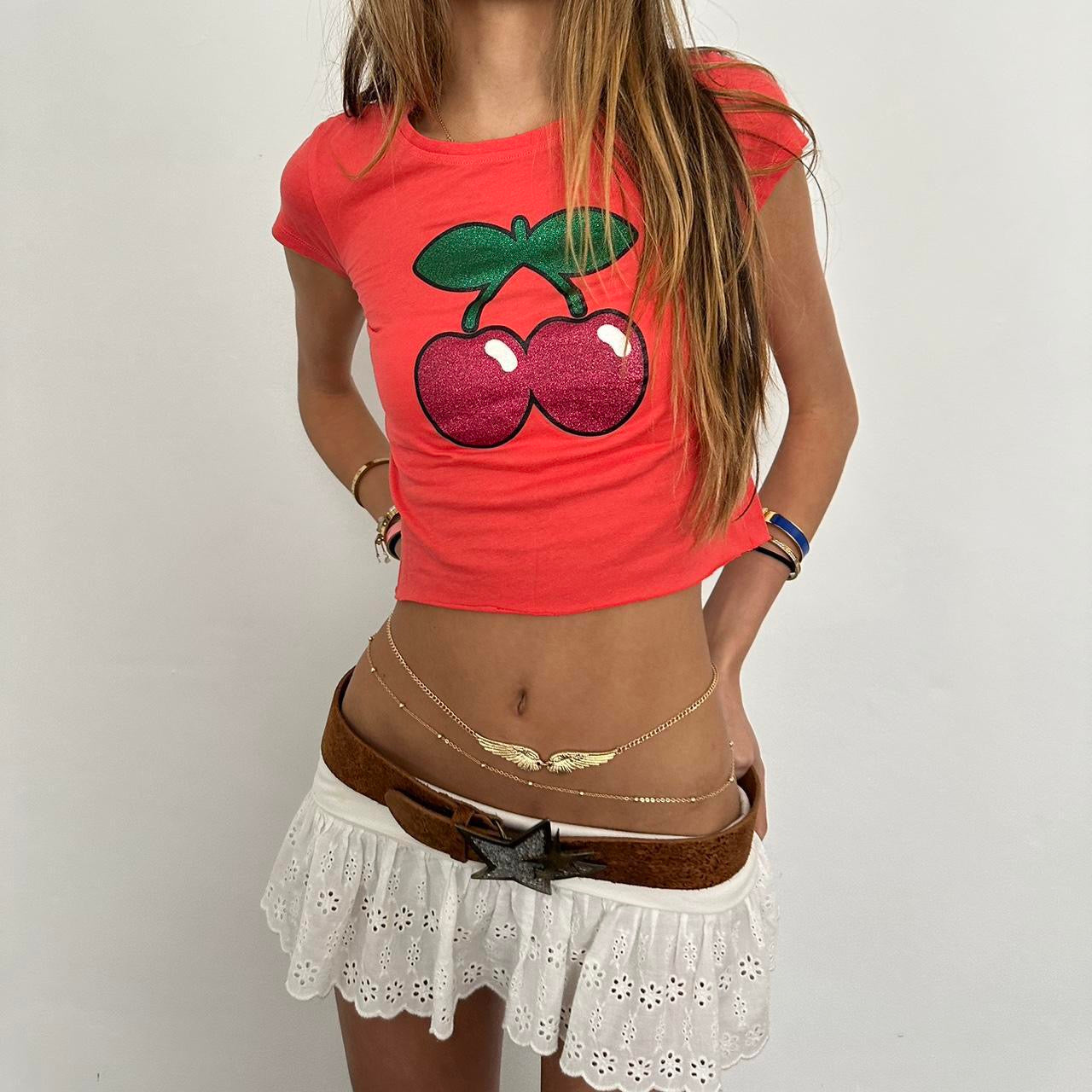 Vintage cherry š orange baby tee š¤