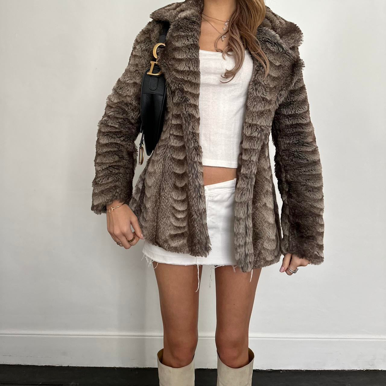 Vintage 2000’s brown faux fur jacket
