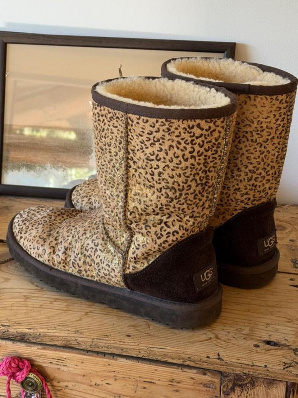 Vintage 2000s leopard print Ugg boots