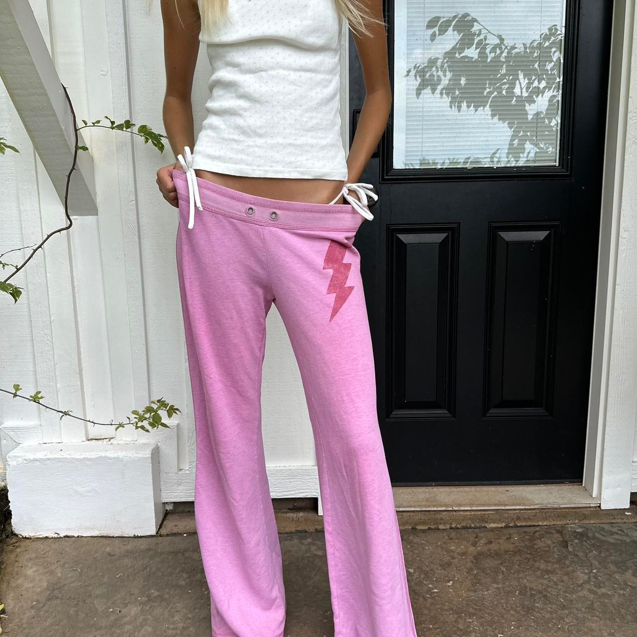 Vintage 2000’s Victoria’s Secret pink pants