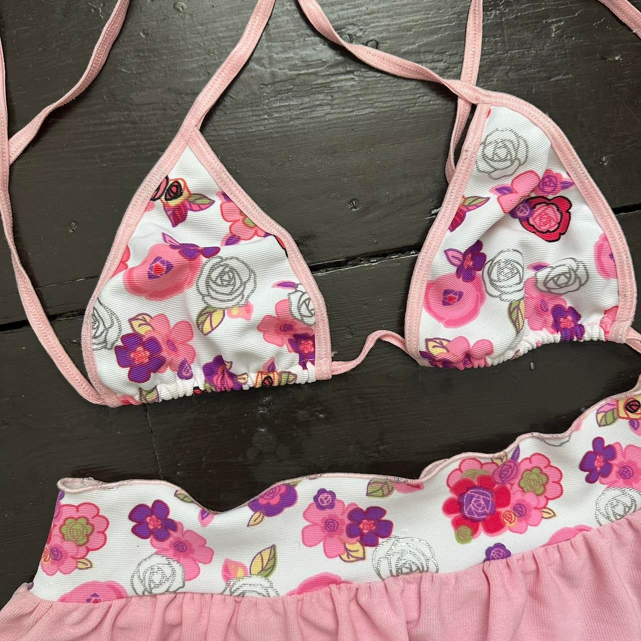 Vintage micro skirt cover up and bikini top 🍓💞🪽