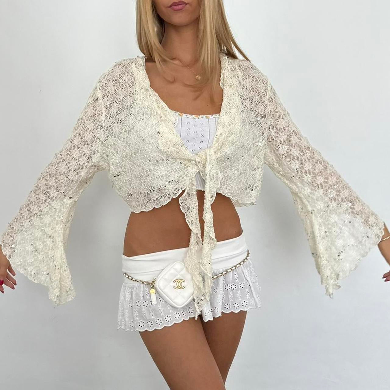 Vintage 90’s white cardigan layering top