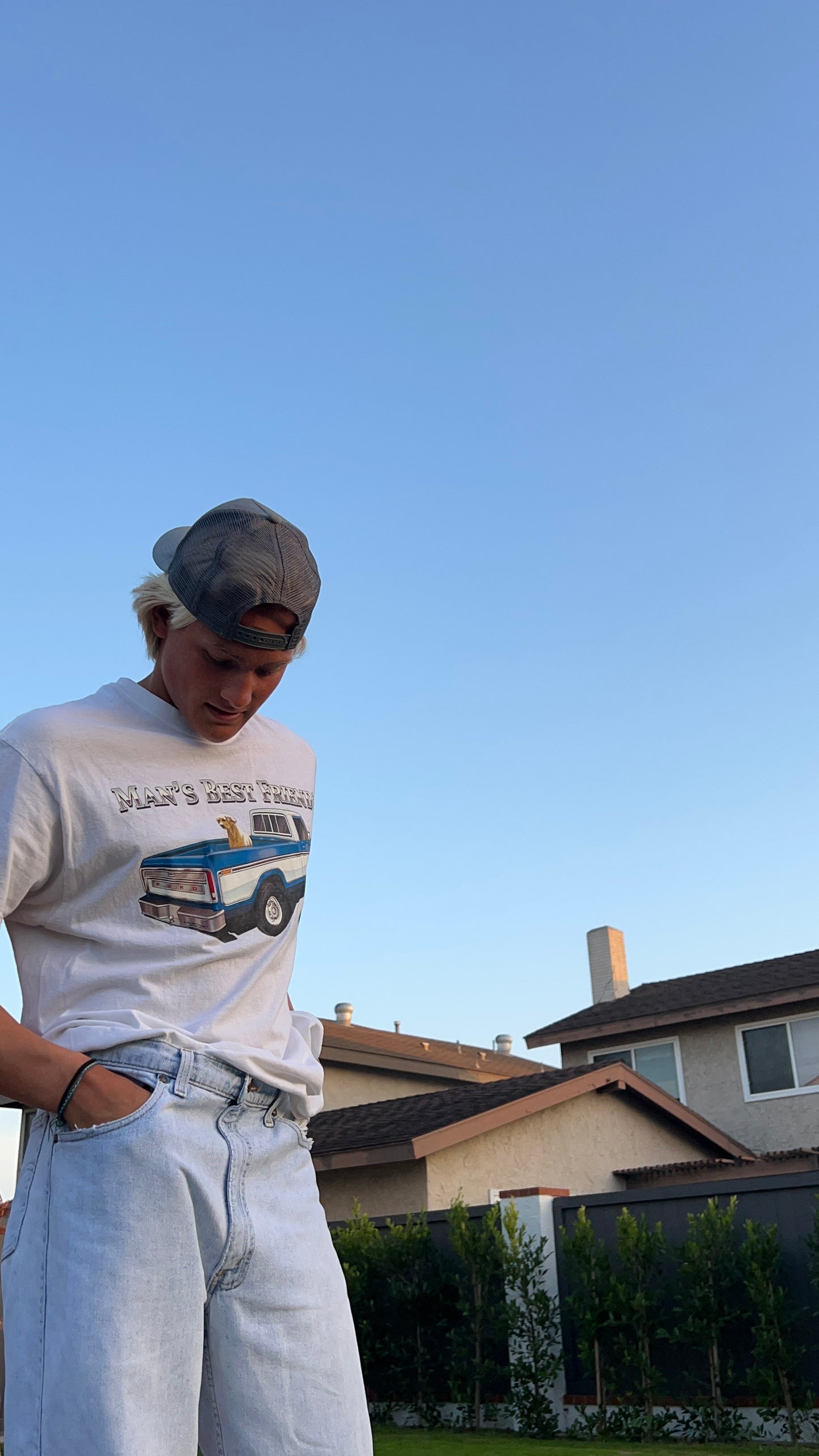 Vintage 90’s Ford Labrador car tee