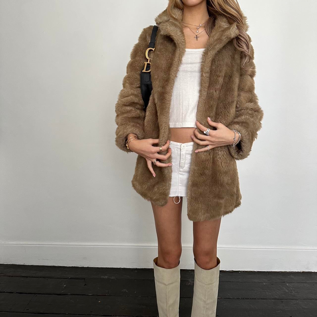 Vintage 2000’s brown faux fur jacket