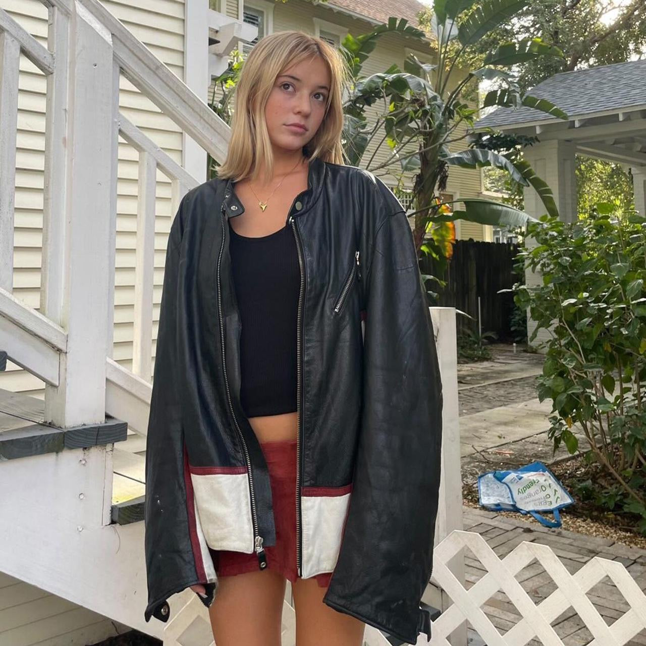Vintage 90s black red white leather jacket 🤍