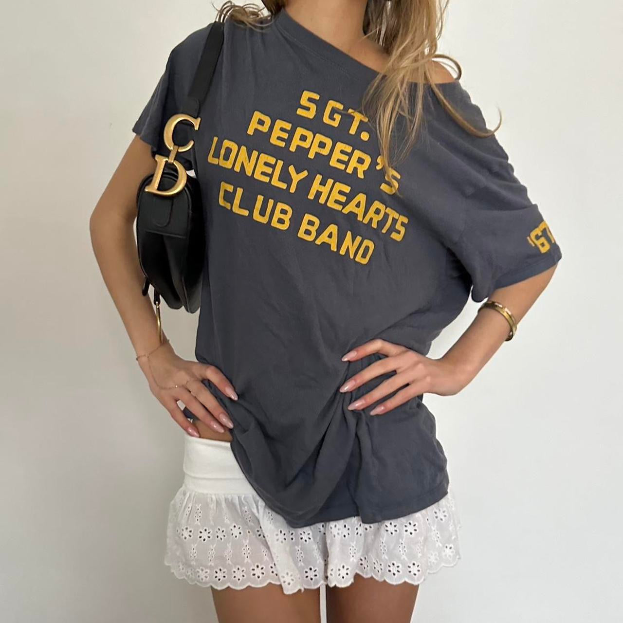 Vintage 90’s lonely hearts club band top